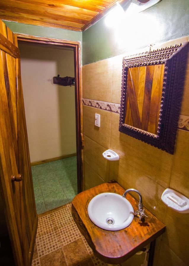 Posada Los Tajibos 伊瓜苏港 外观 照片